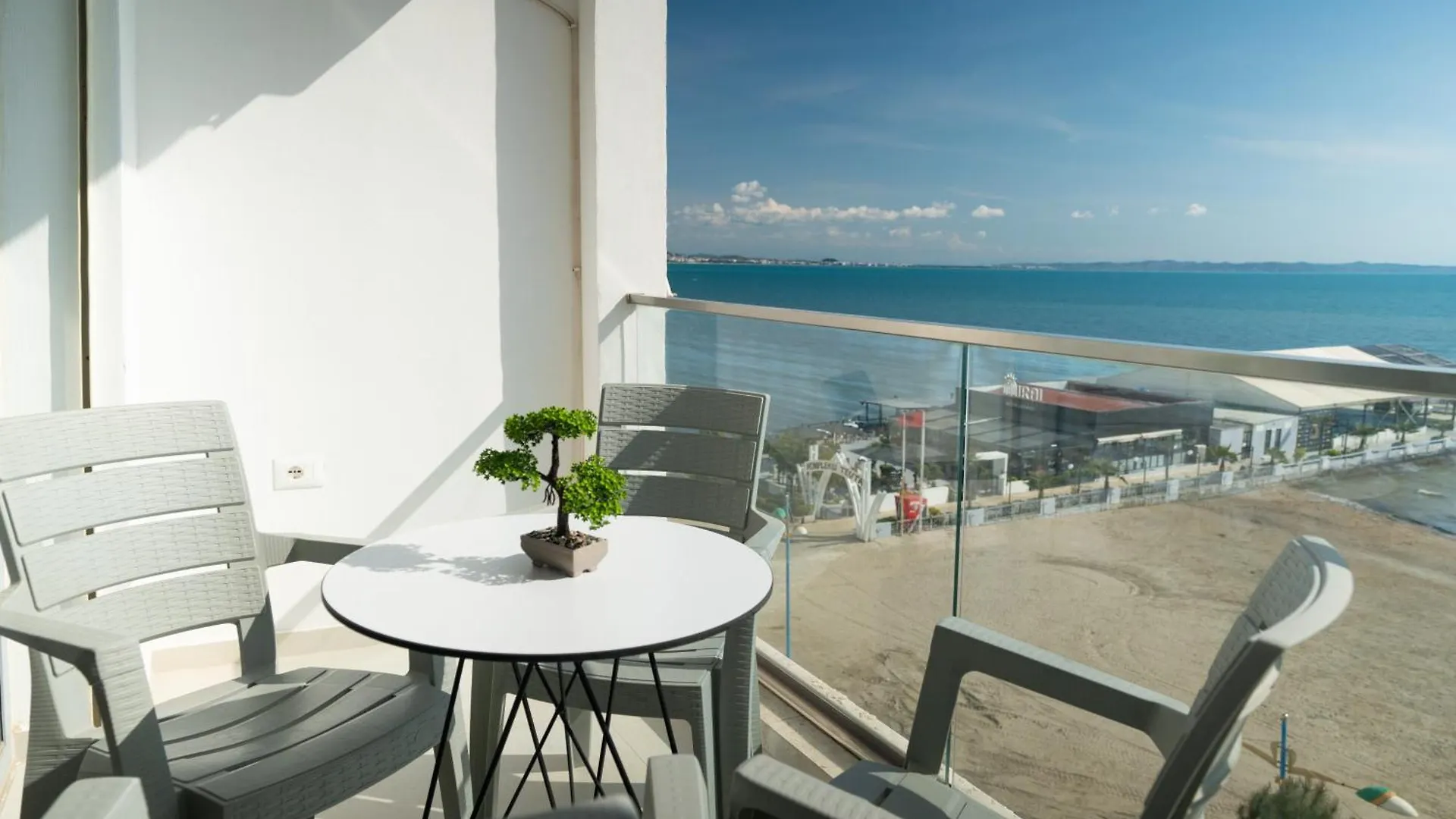 Sea View-Jb Teuta Beach Apartment - Durrs Durrës Albanië