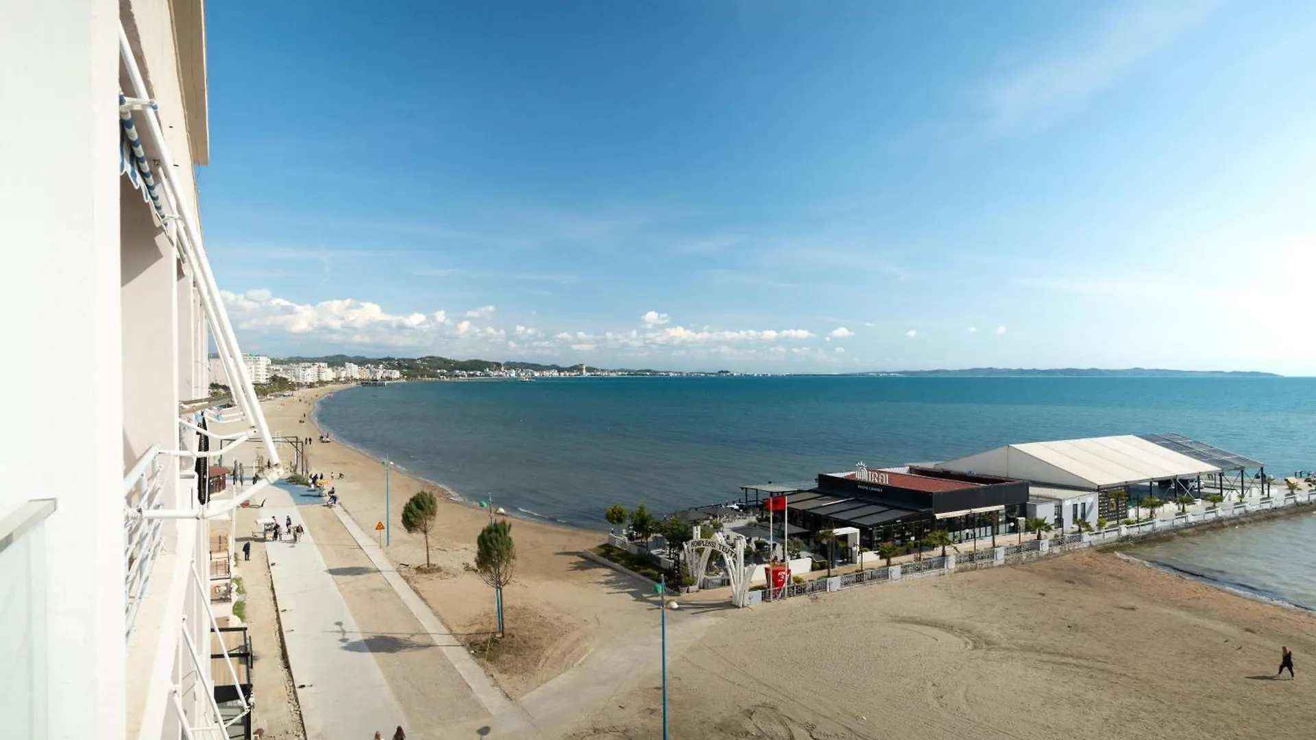 Sea View-Jb Teuta Beach Apartment - Durrs Дуррес 0*,